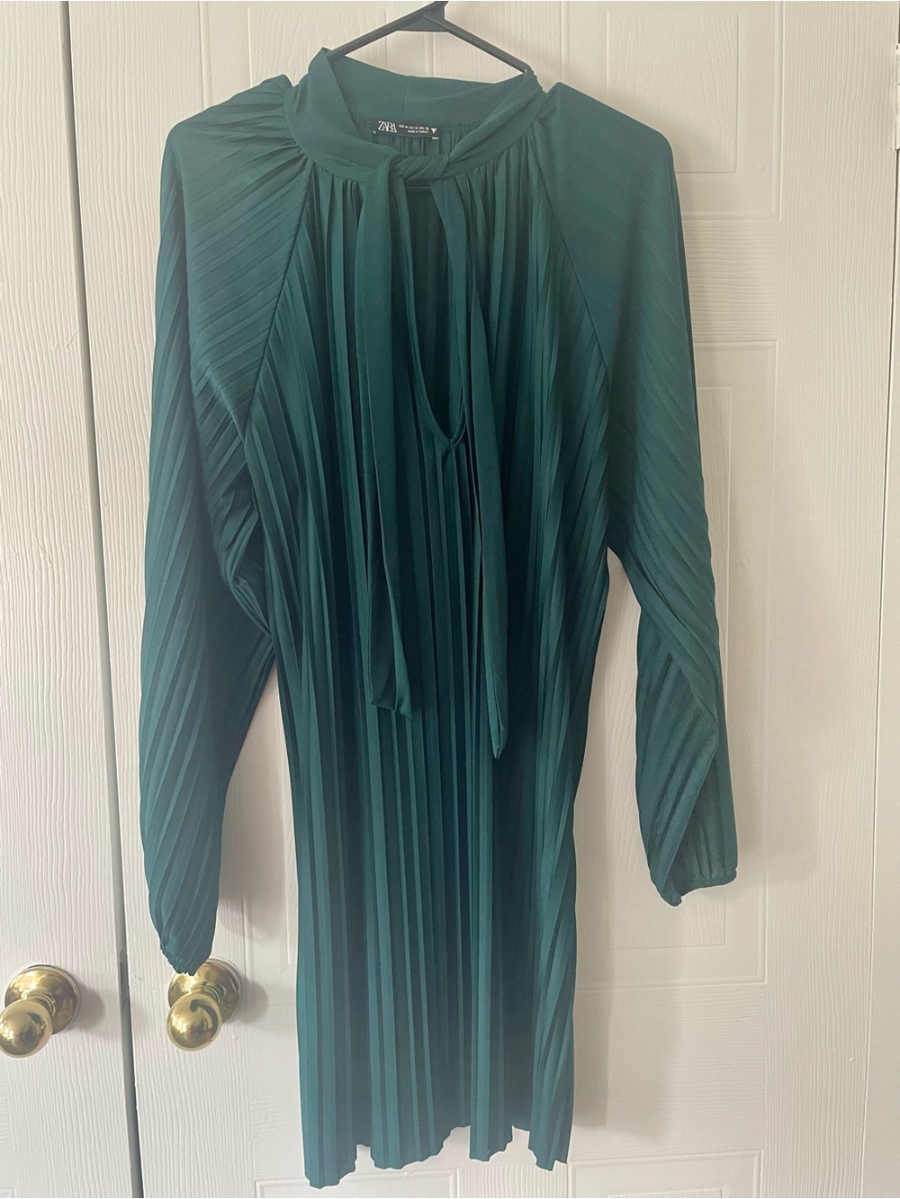 Zara Dark Green Pleated Long-Sleeve Tie-Neck Dress